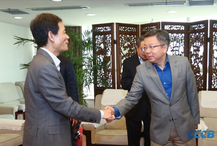 全国侨联副主席李波在京接见陈幼南,陈才雄,张俊勇,周建轩,陈思宇