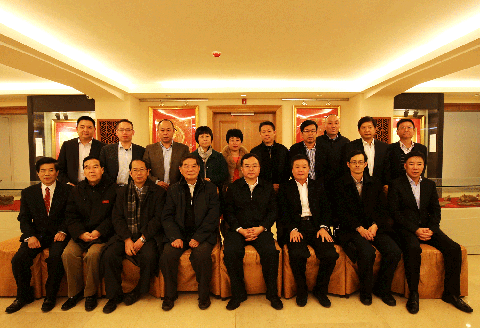 潮州、汕尾两市市长在全国人民代表大会休会日到访北京潮商会